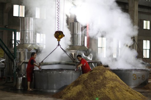 拌料車間各類含硫含硝廢氣處理用什么環(huán)保設(shè)備